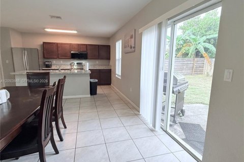 Casa en venta en Homestead, Florida, 4 dormitorios, 212.93 m2 № 2378531 - foto 26