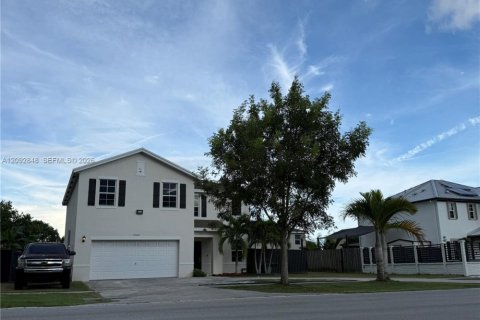 Casa en venta en Homestead, Florida, 4 dormitorios, 212.93 m2 № 2378531 - foto 13
