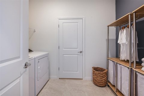 Villa ou maison à vendre à Spring Hill, Floride: 4 chambres, 207.17 m2 № 1823343 - photo 13