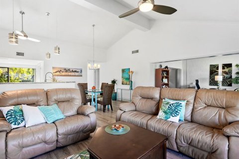 Villa ou maison à vendre à Osprey, Floride: 2 chambres, 146.23 m2 № 2434512 - photo 15
