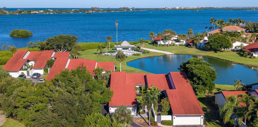 Villa ou maison à Osprey, Floride 2 chambres, 146.23 m2 № 2434512
