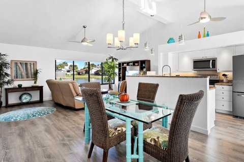 Villa ou maison à vendre à Osprey, Floride: 2 chambres, 146.23 m2 № 2434512 - photo 20