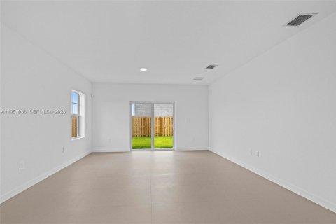 Casa en venta en Homestead, Florida, 5 dormitorios, 276.01 m2 № 2054746 - foto 7