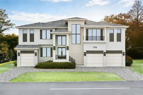 House in Tampa, Florida 5 bedrooms, 583.52 sq.m. № 2140393