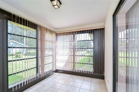 Condominio en venta en Zephyrhills, Florida, 2 dormitorios, 101.64 m2 № 1850182 - foto 21