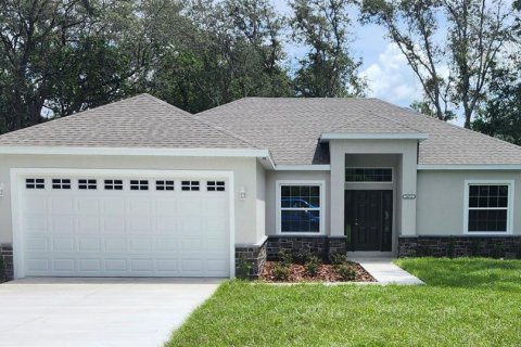 House in Astatula, Florida 4 bedrooms, 152.73 sq.m. № 1912962 - photo 1
