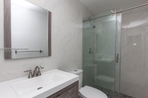 Immobilier commercial à vendre à Miami, Floride № 2051830 - photo 28