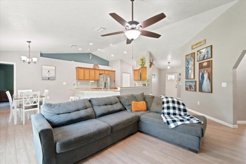 Casa en venta en Weeki Wachee, Florida, 3 dormitorios, 162.02 m2 № 2199491 - foto 29
