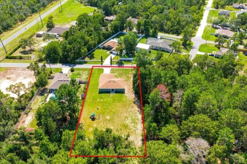 Casa en venta en Weeki Wachee, Florida, 3 dormitorios, 162.02 m2 № 2199491 - foto 7