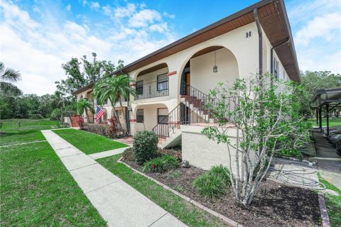 Condo in Lake Wales, Florida, 2 bedrooms  № 2377843