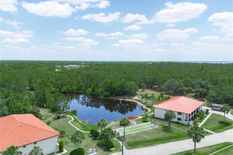 Condo in Lake Wales, Florida, 2 bedrooms  № 2377843 - photo 25