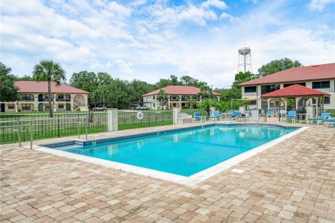 Condo in Lake Wales, Florida, 2 bedrooms  № 2377843 - photo 22