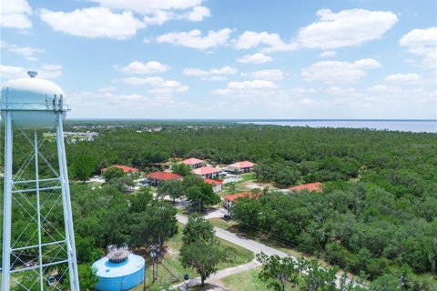 Condo in Lake Wales, Florida, 2 bedrooms  № 2377843 - photo 29