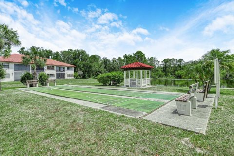 Condo in Lake Wales, Florida, 2 bedrooms  № 2377843 - photo 23