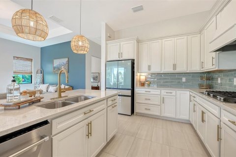 Villa ou maison à vendre à Nokomis, Floride: 3 chambres, 190.91 m2 № 2404927 - photo 15