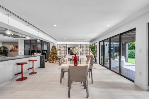 Villa ou maison à vendre à Miami Shores, Floride: 4 chambres, 292.18 m2 № 1989968 - photo 19