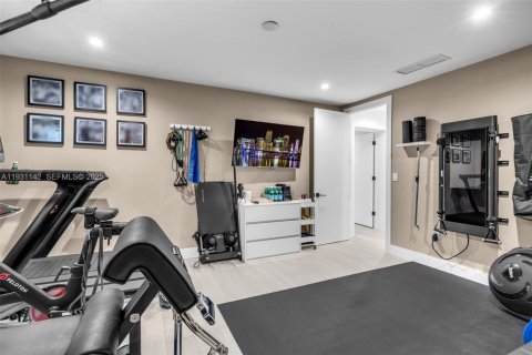 Villa ou maison à vendre à Miami Shores, Floride: 4 chambres, 292.18 m2 № 1989968 - photo 28