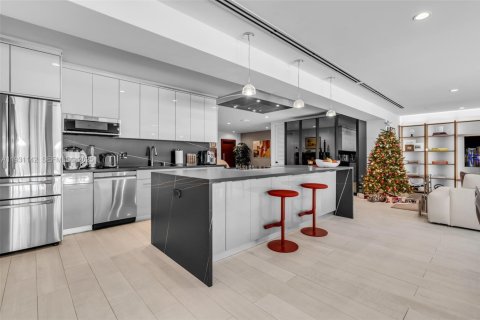 Villa ou maison à vendre à Miami Shores, Floride: 4 chambres, 292.18 m2 № 1989968 - photo 18