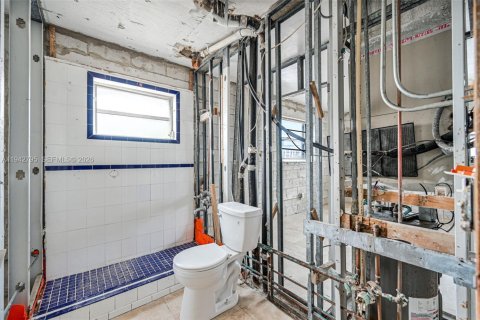 Copropriété à vendre à Miami, Floride: 2 chambres, 69.49 m2 № 2010882 - photo 20