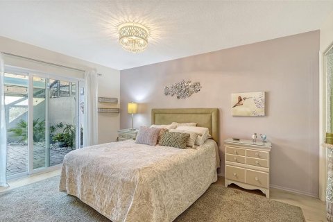 Villa ou maison à vendre à Sarasota, Floride: 2 chambres, 95.5 m2 № 2427503 - photo 18