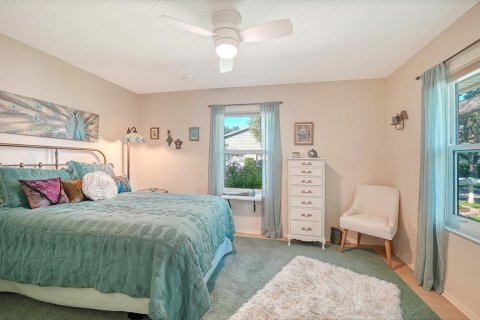Villa ou maison à vendre à Sarasota, Floride: 2 chambres, 95.5 m2 № 2427503 - photo 21