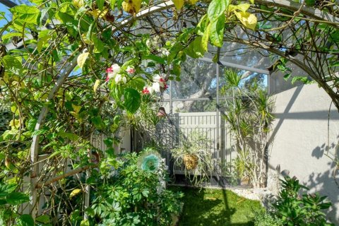 Villa ou maison à vendre à Sarasota, Floride: 2 chambres, 95.5 m2 № 2427503 - photo 29