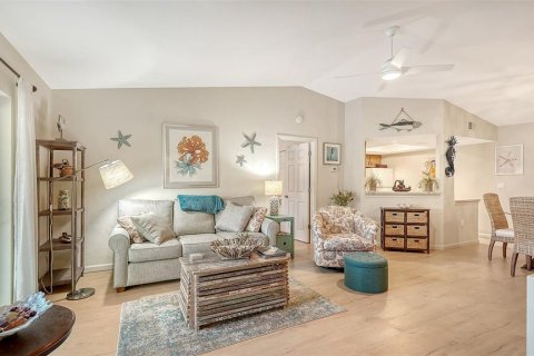 Villa ou maison à vendre à Sarasota, Floride: 2 chambres, 95.5 m2 № 2427503 - photo 8