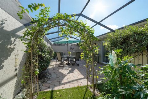 Villa ou maison à vendre à Sarasota, Floride: 2 chambres, 95.5 m2 № 2427503 - photo 30