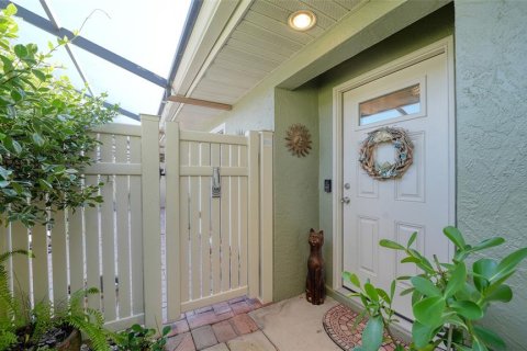 Villa ou maison à vendre à Sarasota, Floride: 2 chambres, 95.5 m2 № 2427503 - photo 5