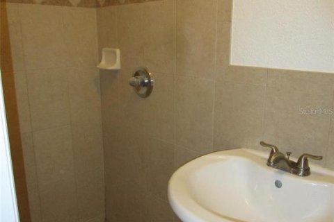 House in Holiday, Florida 2 bedrooms, 116.96 sq.m. № 1791866 - photo 21