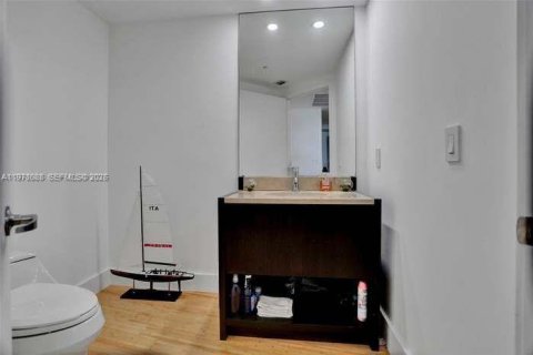 Copropriété à vendre à Sunny Isles Beach, Floride: 2 chambres, 139.26 m2 № 2042014 - photo 17