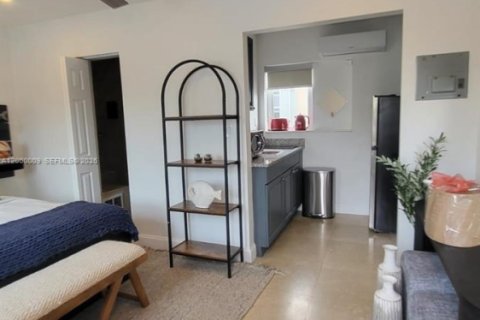 Купить коммерческую недвижимость в Холливуд, Флорида 155.33м2, № 2069152 - фото 29