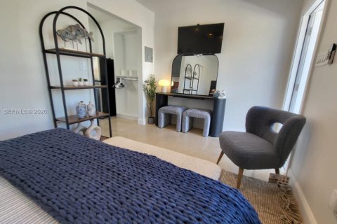 Купить коммерческую недвижимость в Холливуд, Флорида 155.33м2, № 2069152 - фото 24