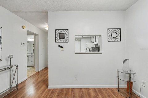 Condominio en venta en Clearwater, Florida, 1 dormitorio, 59.83 m2 № 2231279 - foto 10