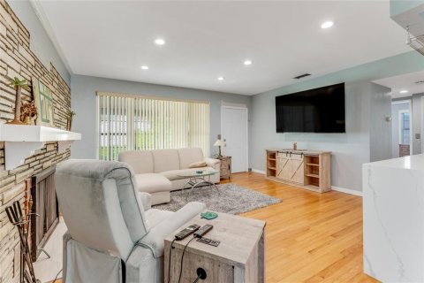 Villa ou maison à vendre à Daytona Beach, Floride: 2 chambres, 89.19 m2 № 1743145 - photo 3