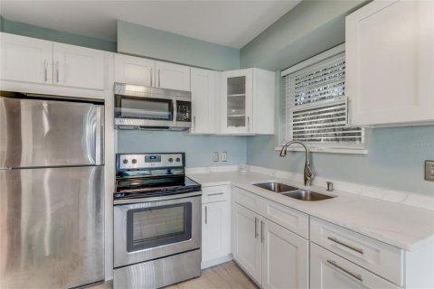Villa ou maison à vendre à Daytona Beach, Floride: 2 chambres, 89.19 m2 № 1743145 - photo 6