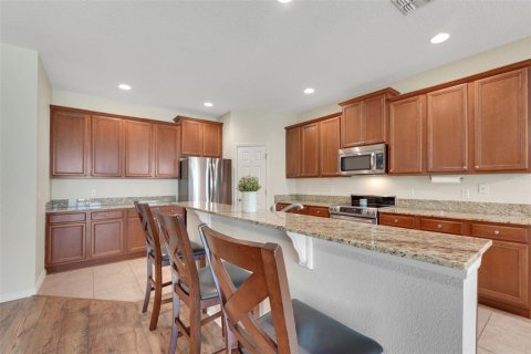 House in Mount Dora, Florida 4 bedrooms, 225.38 sq.m. № 1757160 - photo 16