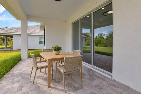 Villa ou maison à vendre à Port Charlotte, Floride: 4 chambres, 155.52 m2 № 2429005 - photo 12