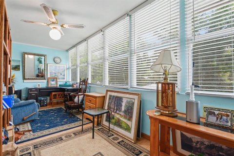 Condo in Dunedin, Florida, 2 bedrooms № 2196823 - photo 19