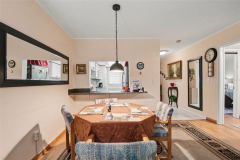 Condo in Dunedin, Florida, 2 bedrooms № 2196823 - photo 14