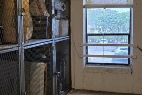 Condo in Tamarac, Florida, 2 bedrooms  № 1950203 - photo 28