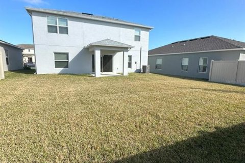 House in Davenport, Florida 5 bedrooms, 220.27 sq.m. № 2217329 - photo 17