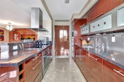 Купить кондоминиум в Авентура, Флорида 2 спальни, 169.55м2, № 1606714 - фото 8
