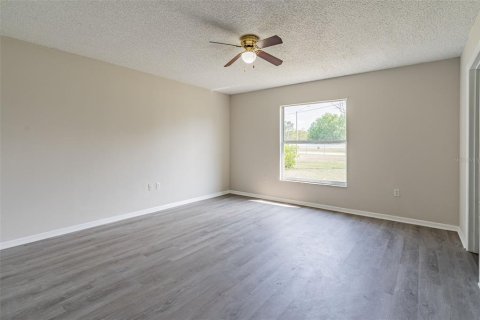 Apartamento en alquiler en Poinciana, Florida, 3 dormitorios, 115.38 m2 № 1782285 - foto 9