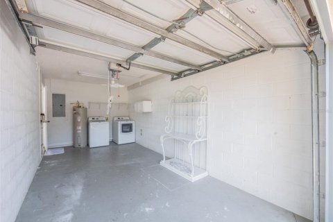 Apartamento en alquiler en Poinciana, Florida, 3 dormitorios, 115.38 m2 № 1782285 - foto 22