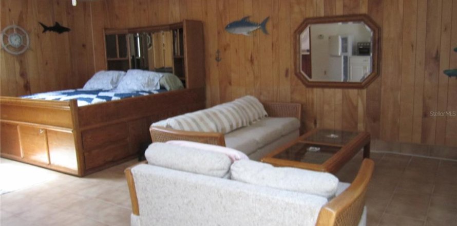 Квартира в Эджуотер, Флорида 4 комнаты, 52.95м2 № 1791734
