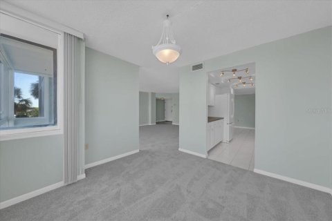 Снять в аренду кондоминиум в Клируотер, Флорида 8 комнат, 125.42м2, № 2214229 - фото 28