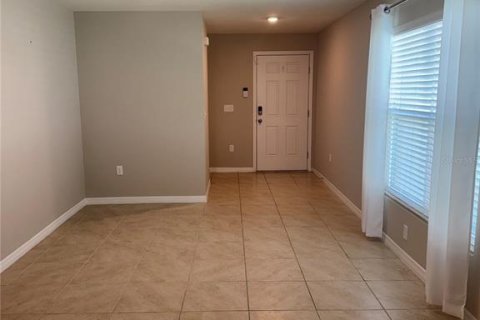 Casa en alquiler en Riverview, Florida, 3 dormitorios, 140.84 m2 № 1801947 - foto 2