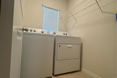 Casa en alquiler en Riverview, Florida, 3 dormitorios, 140.84 m2 № 1801947 - foto 4