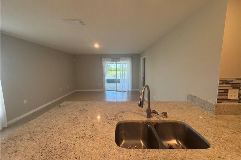 Casa en alquiler en Riverview, Florida, 3 dormitorios, 140.84 m2 № 1801947 - foto 9
